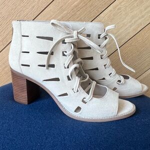 Vince Camuto Lace Up Heeled Boot New Sz 10